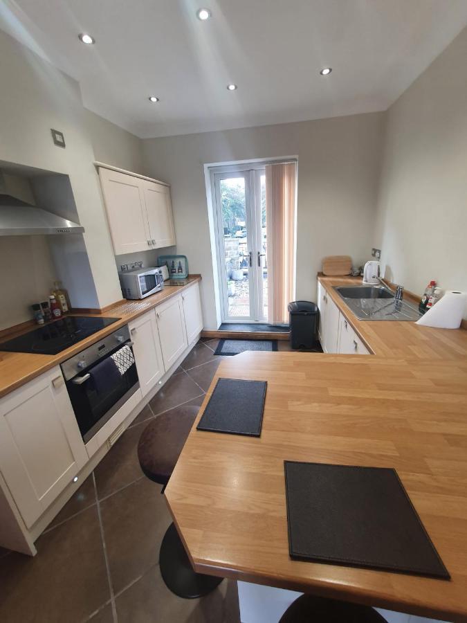 St Annes Apartment ฮาลิแฟกซ์ ภายนอก รูปภาพ
